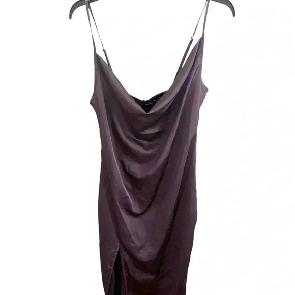 PrettyLittleThing NWT DARK PLUM STRAPPY SATIN COWL MIDI DRESS Sz 6 - Picture 5 of 9